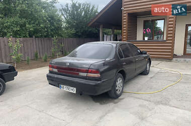 Седан Nissan Maxima 1996 в 