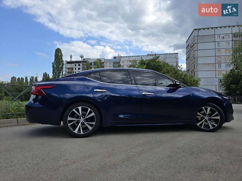 Седан Nissan Maxima 2018 в Киеве фото 9 Седан Nissan Maxima 2018 в Киеве