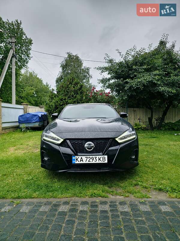 Седан Nissan Maxima 2019 в 