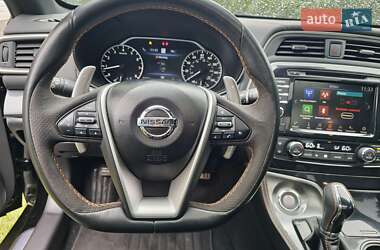 Седан Nissan Maxima 2019 в 
