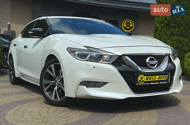 Седан Nissan Maxima 2017 в Львові