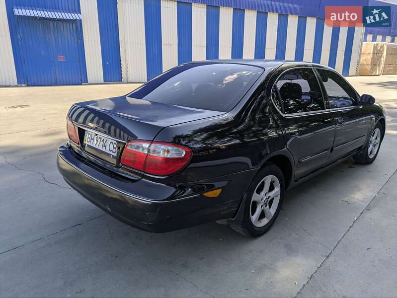 Седан Nissan Maxima 2001 в Одессе