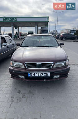 Седан Nissan Maxima 1996 в Одессе