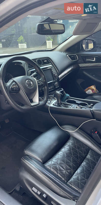 Седан Nissan Maxima 2015 в Одессе