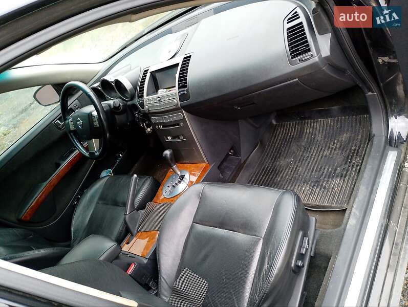 Седан Nissan Maxima 2003 в Хмельницком