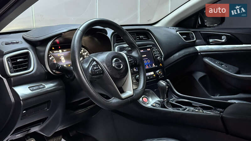Седан Nissan Maxima 2018 в Одессе