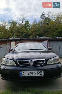 Седан Nissan Maxima 2002 в Обухове