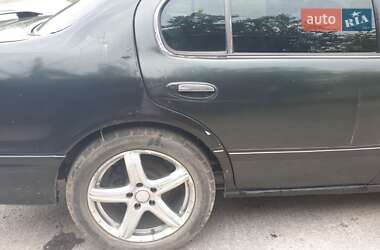 Седан Nissan Maxima 1996 в 