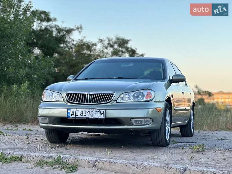 Nissan Maxima 2000