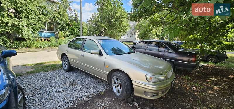 Nissan Maxima 1997