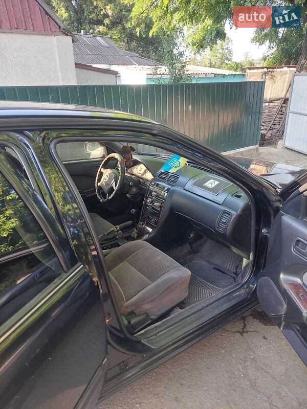 Седан Nissan Maxima 1995 в Одессе