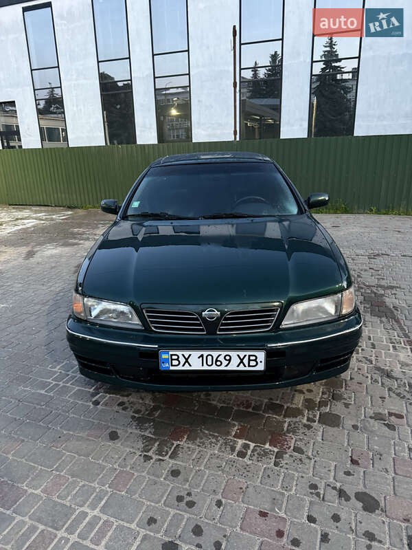 Nissan Maxima 1999