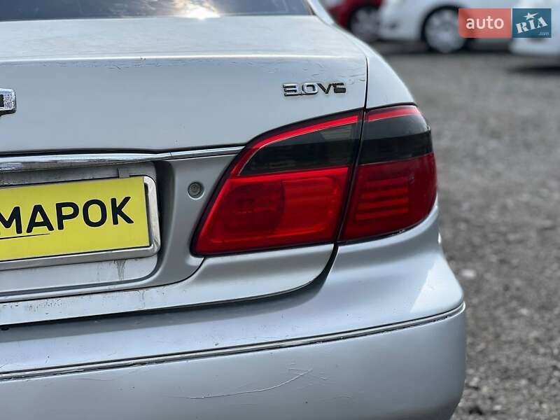 Седан Nissan Maxima 2002 в Ужгороде