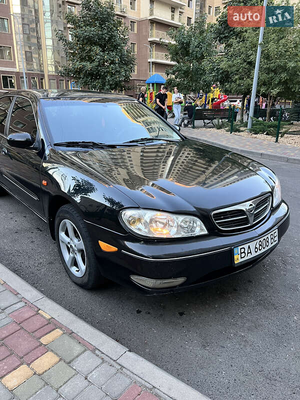 Седан Nissan Maxima 2003 в Умани
