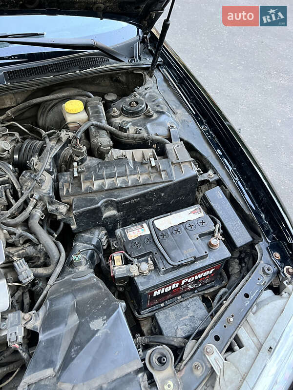 Седан Nissan Maxima 2003 в Умани