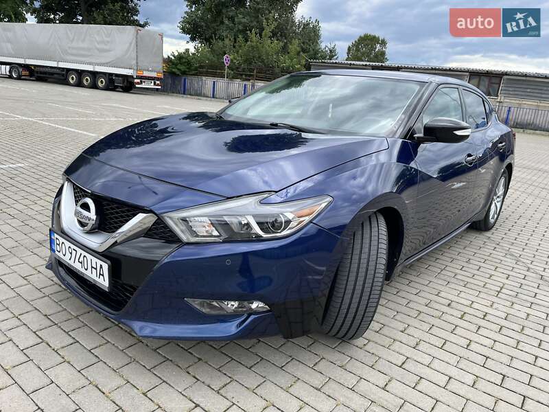 Nissan Maxima 2015