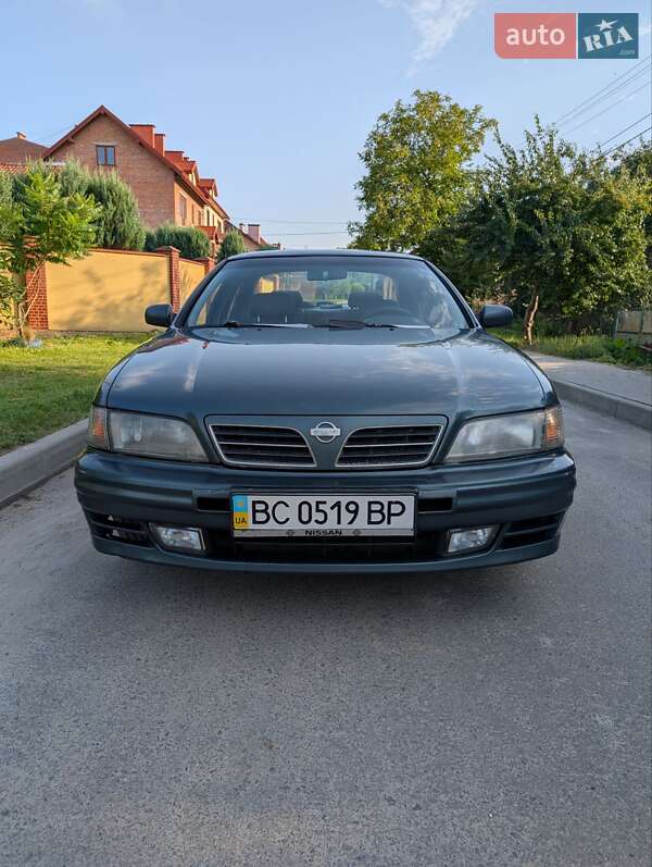 Nissan Maxima 1998