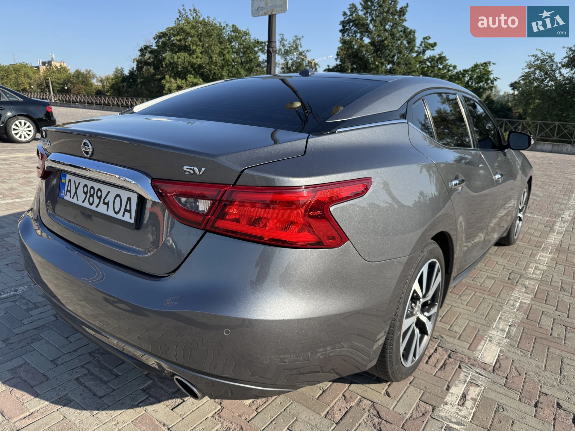 2017 Nissan Maxima - мініатюра 11