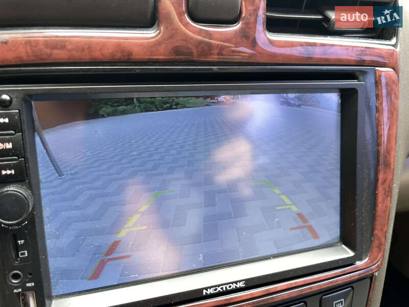 Седан Nissan Maxima 2000 в Києві