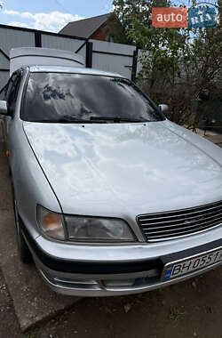 Седан Nissan Maxima 1997 в Ізмаїлі
