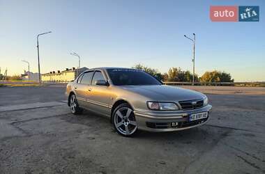 Седан Nissan Maxima 1997 в Павлограде