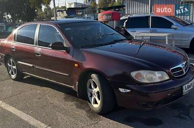 Седан Nissan Maxima 2000 в Києві