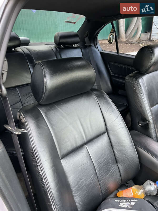 Седан Nissan Maxima 1995 в Одессе