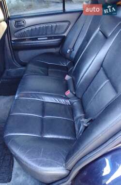 Седан Nissan Maxima 1996 в 