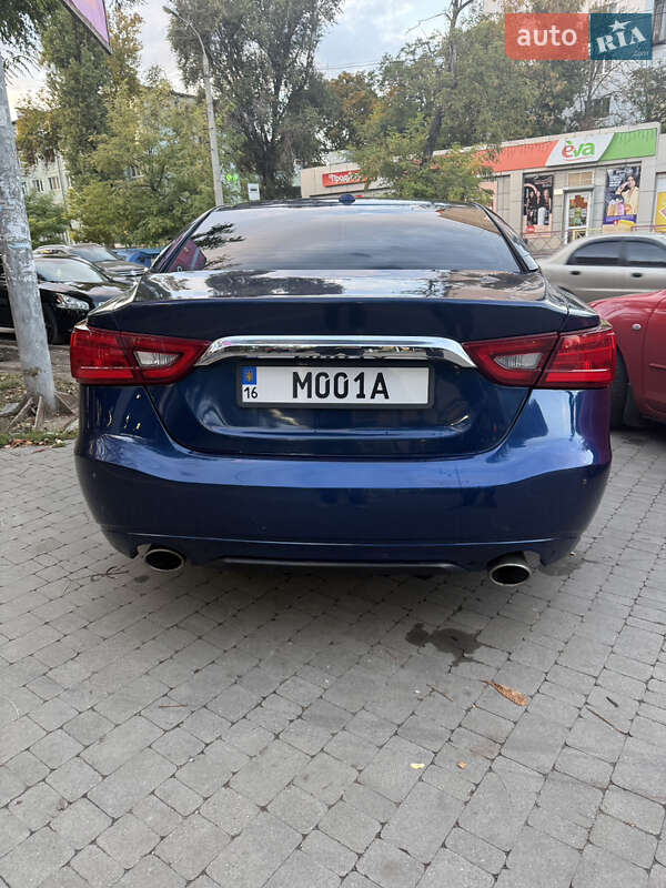 Седан Nissan Maxima 2015 в Одессе