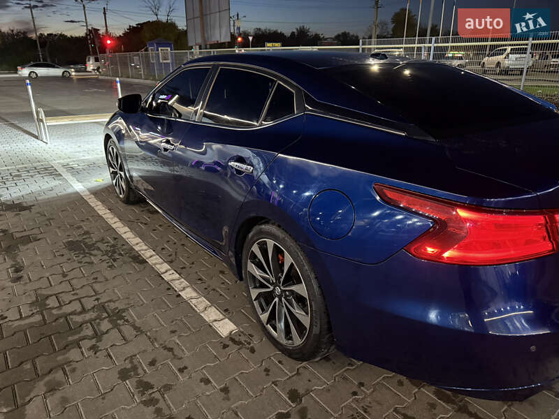 Седан Nissan Maxima 2015 в Одессе