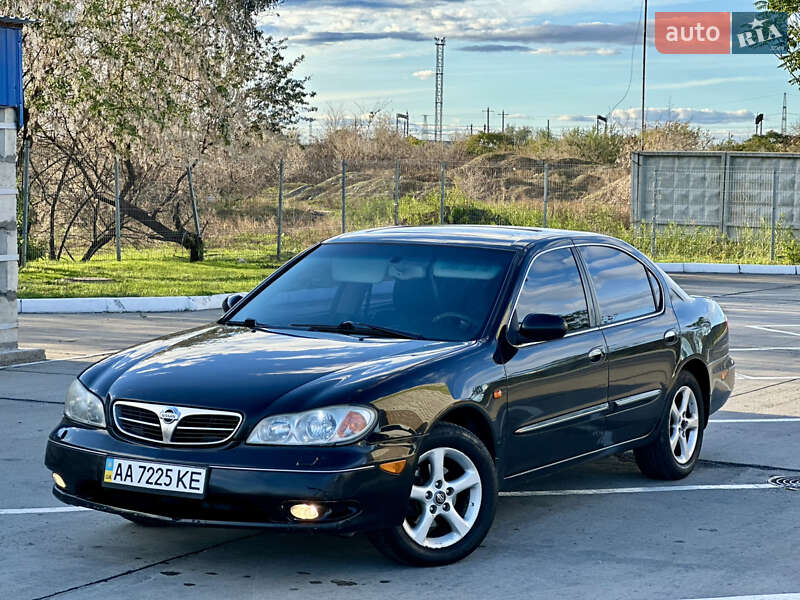 Седан Nissan Maxima 2000 в Одессе