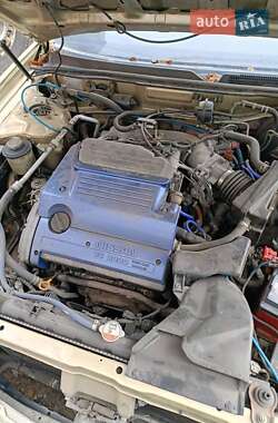 Седан Nissan Maxima 1997 в  фото 7 Седан Nissan Maxima 1997 в