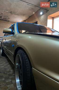 Седан Nissan Maxima 1997 в  фото 17 Седан Nissan Maxima 1997 в