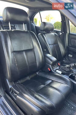Седан Nissan Maxima 1997 в  фото 15 Седан Nissan Maxima 1997 в