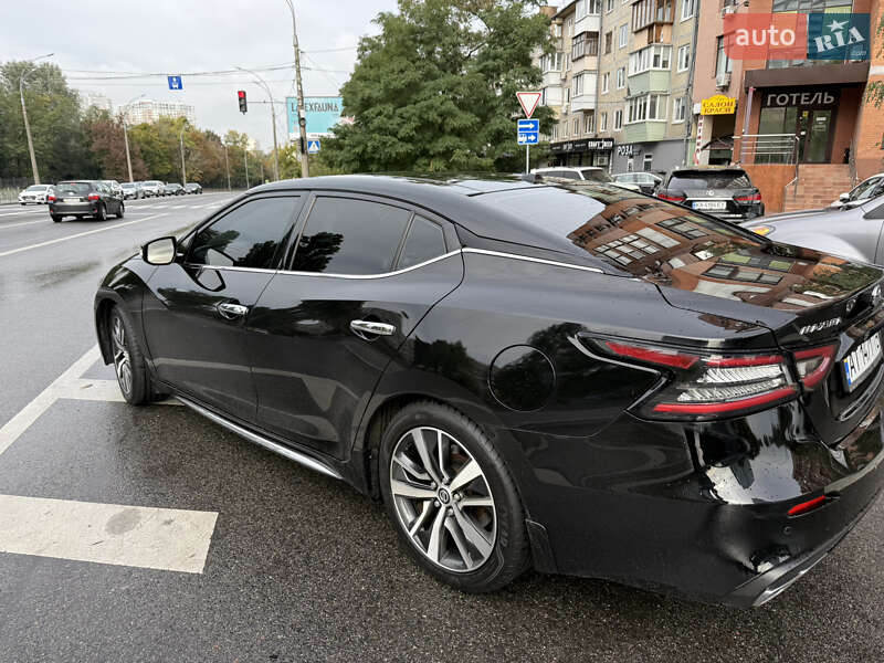 Седан Nissan Maxima 2019 в Києві