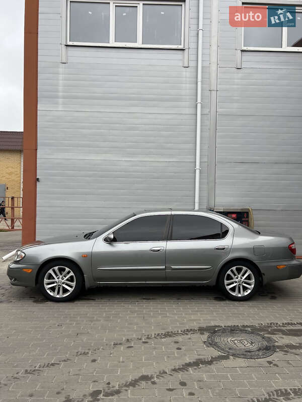 Седан Nissan Maxima 2004 в Сумах