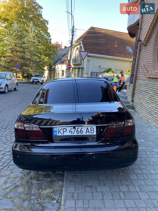 Седан Nissan Maxima 2004 в Ужгороде