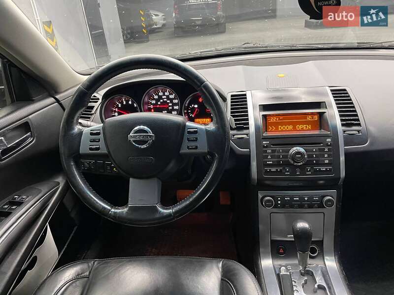 Седан Nissan Maxima 2007 в Чернівцях
