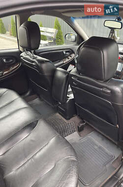 Седан Nissan Maxima 2002 в 