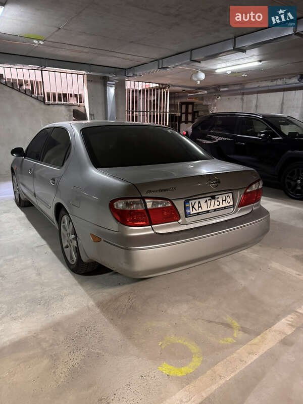Седан Nissan Maxima 2003 в Львове