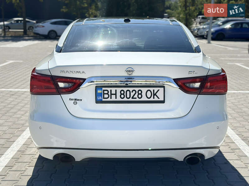 Седан Nissan Maxima 2017 в Киеве