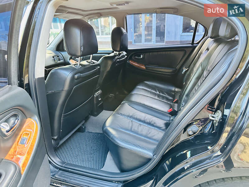 Седан Nissan Maxima 2003 в Одесі