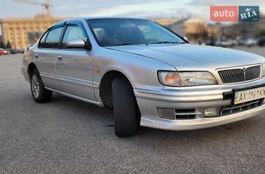 Седан Nissan Maxima 1998 в Харкові