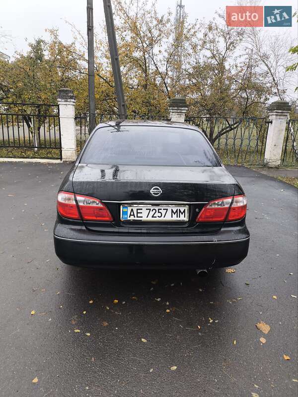 Седан Nissan Maxima 2004 в Днепре