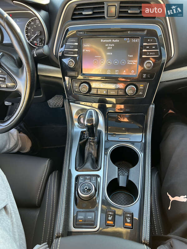 Седан Nissan Maxima 2017 в Нежине