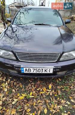 Седан Nissan Maxima 1996 в Чечельнике