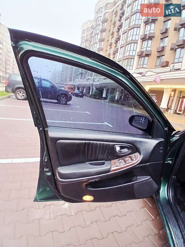 Седан Nissan Maxima 2001 в Киеве фото 24 Седан Nissan Maxima 2001 в Киеве