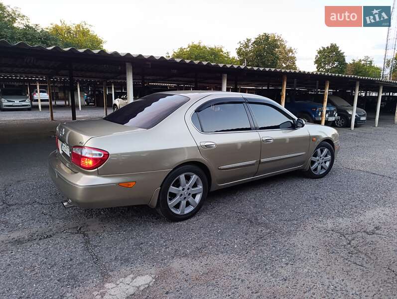 Седан Nissan Maxima 2002 в Одесі