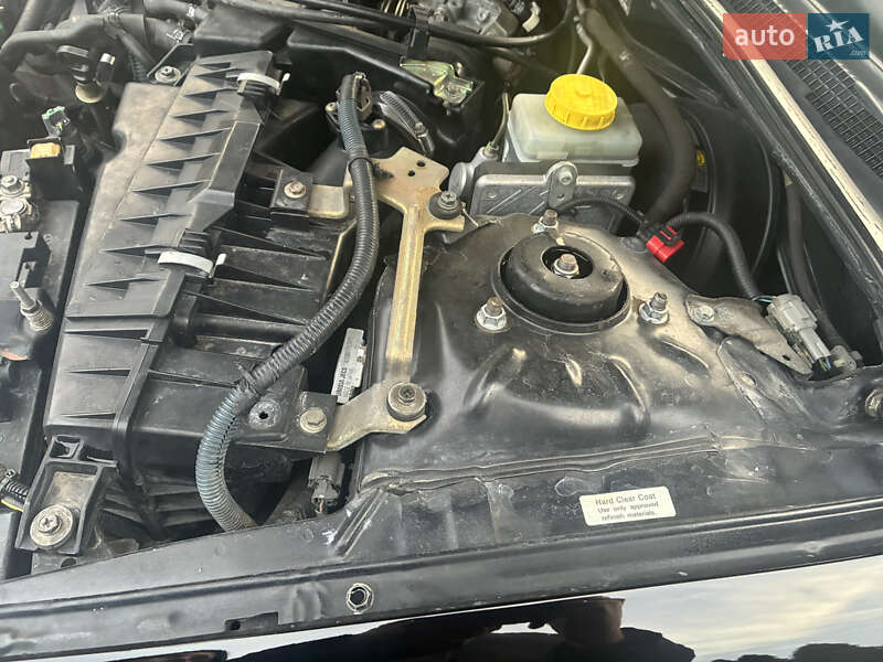 Седан Nissan Maxima 2003 в Рівному