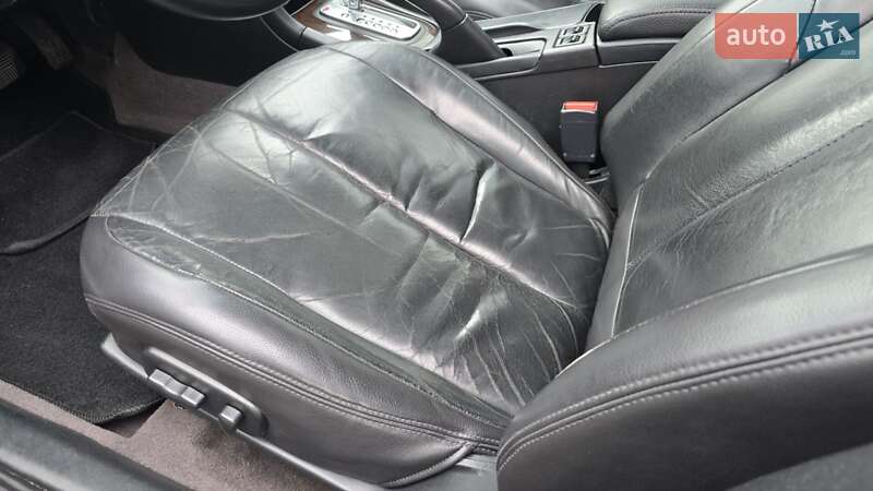 Седан Nissan Maxima 2002 в Житомире